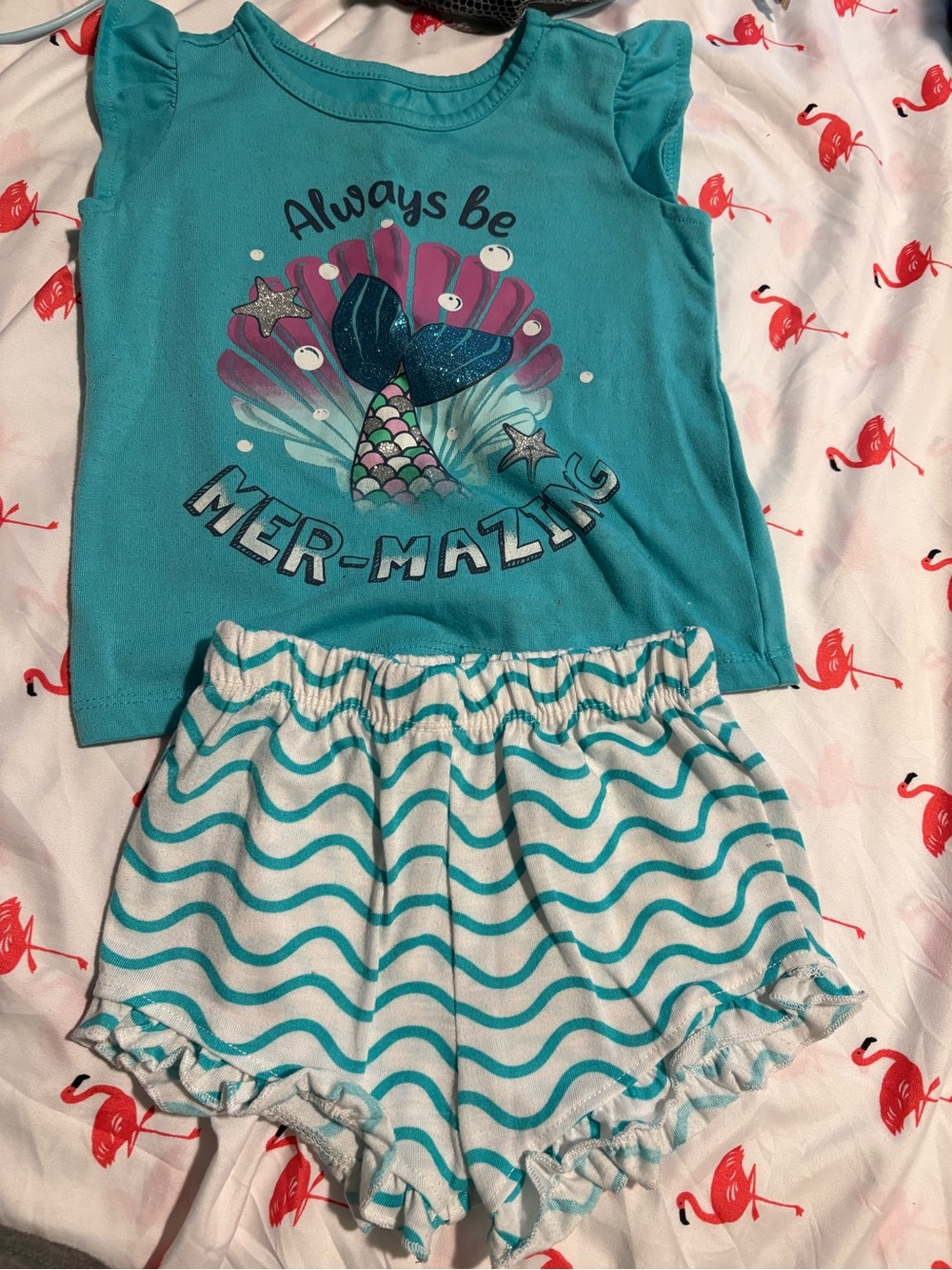 Set of various brands of 2T PJs!!!